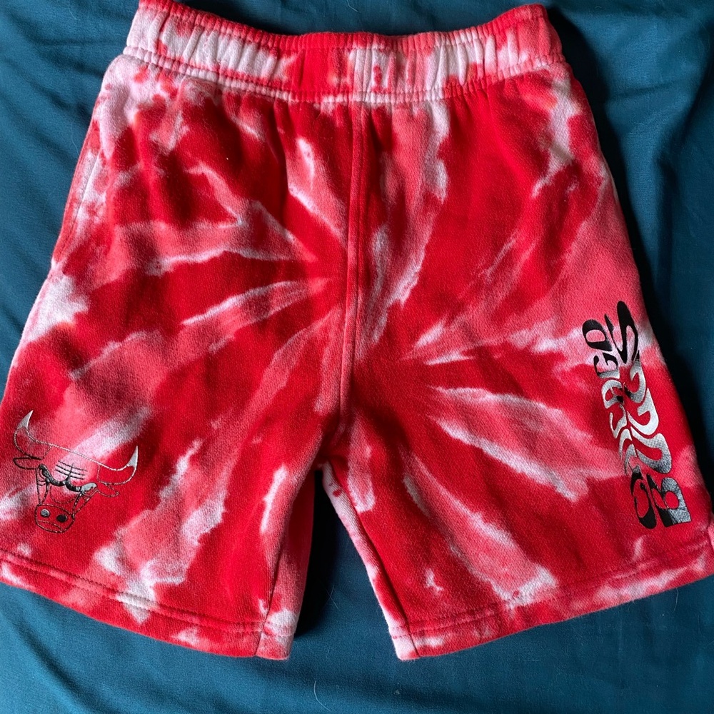 Chicago Bulls Red Tie-Dye Boys Shorts